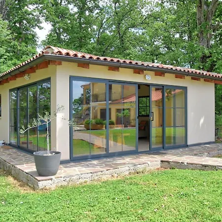 Susnjic With Pool, Children Playground And Terrace Baderna